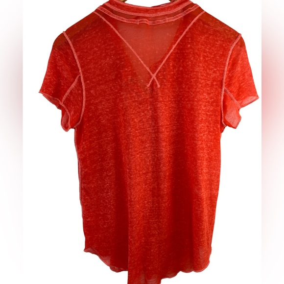 Free People Kia Button Front V-Neck Henley Tee Orange Red Size L - Picture 9 of 10